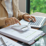 Calculating custom home construction budget estimates